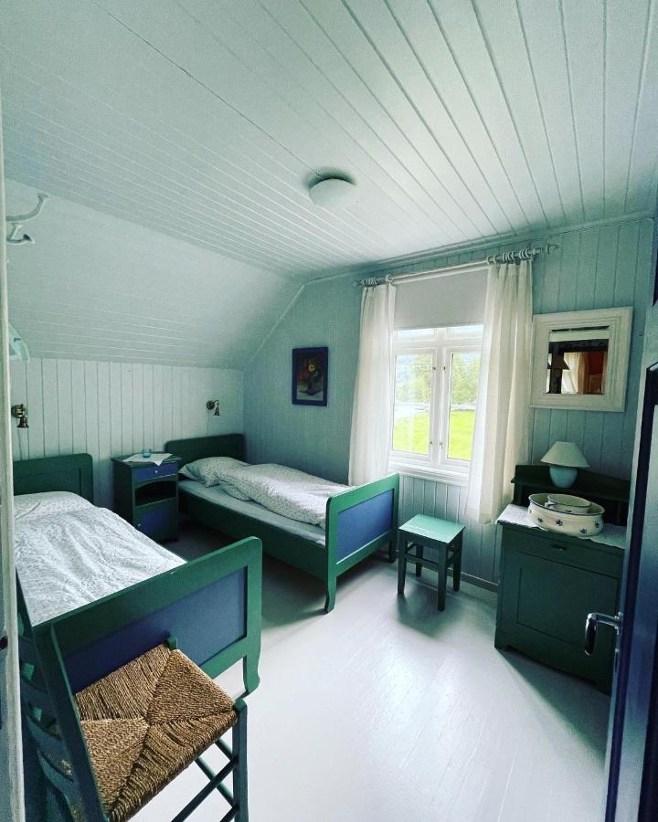 Aobrio Holidayhouse, Authentic Norwegian Farmhouse Close To Flam Lærdalsøyri Exterior foto
